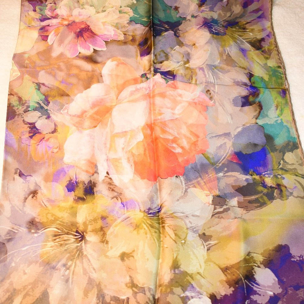 Aker %100 Silk Scarf